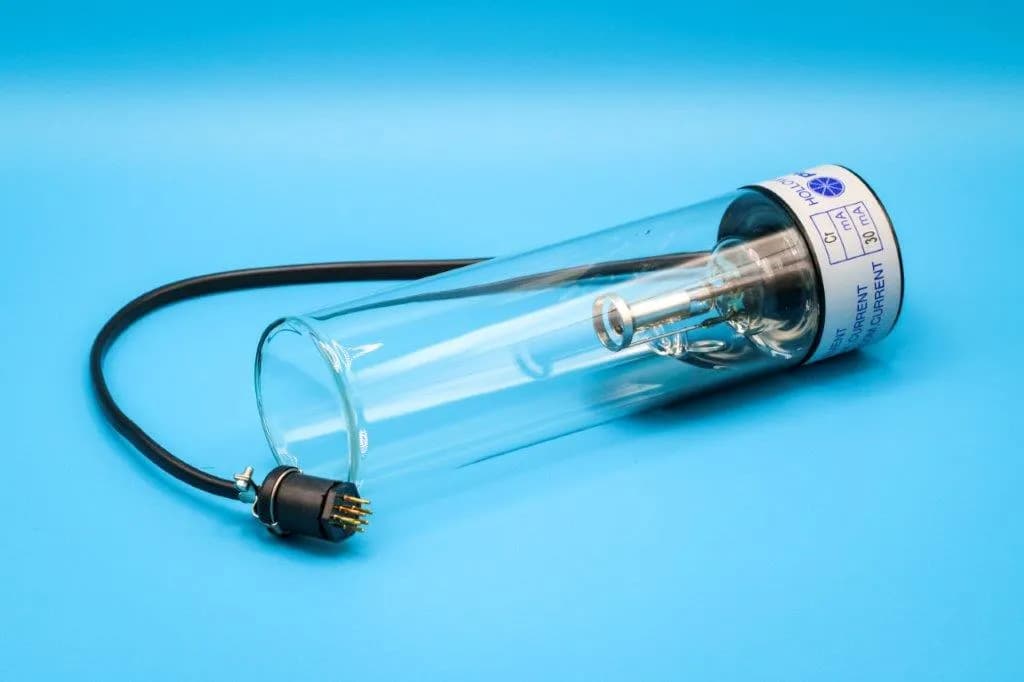 Hohlkathodenlampe, 51 mm, 12 pin Stecker, kodiert, Neodym (Nd)